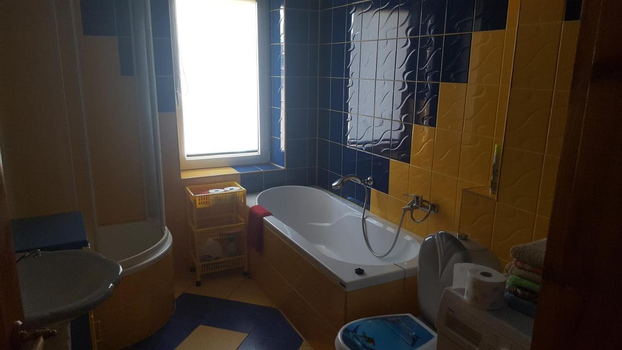 Apartamento Róża Zelistrzewo Exterior foto